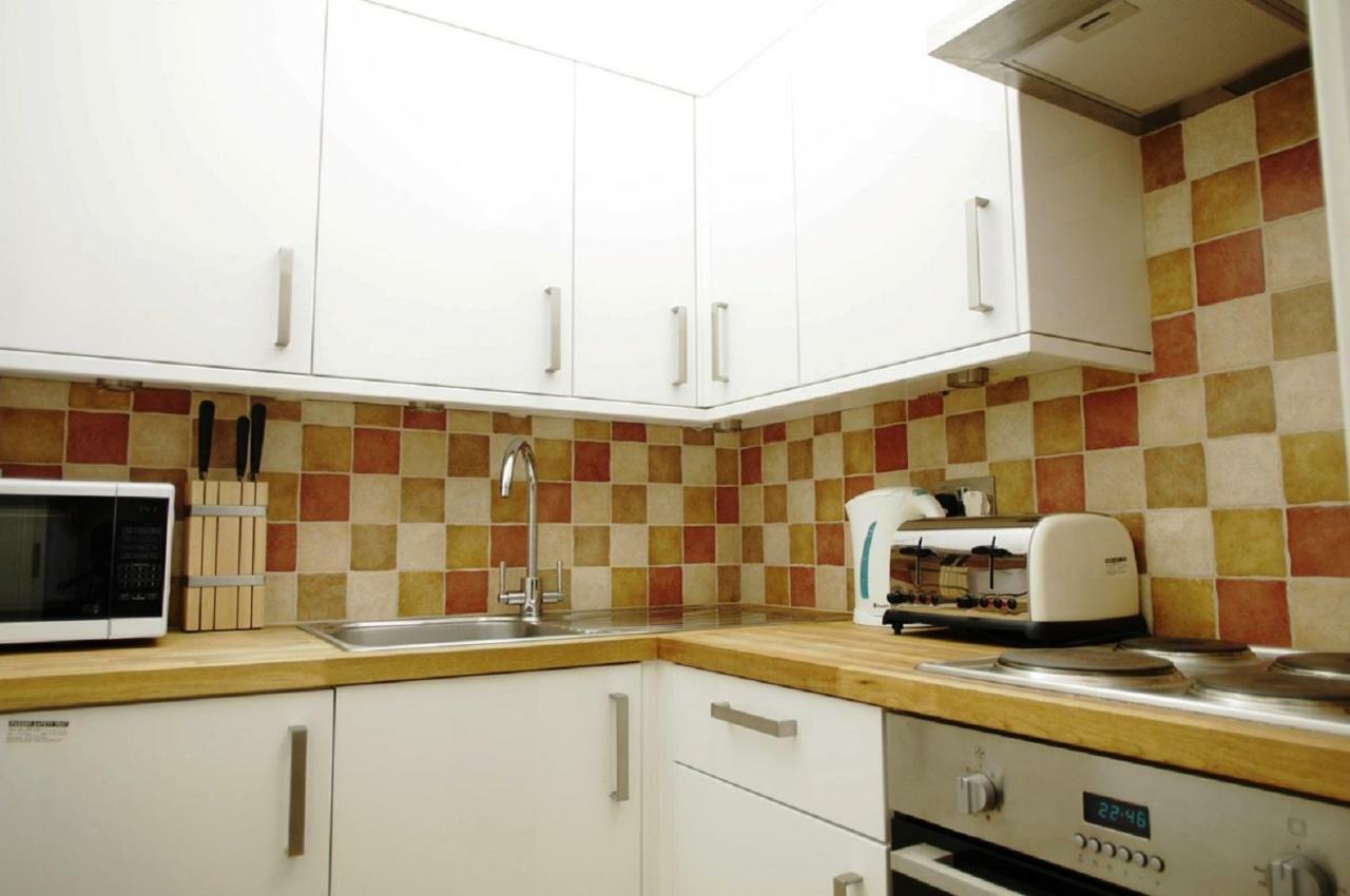 Acorn - Byng Place Apartments Лондон Екстериор снимка